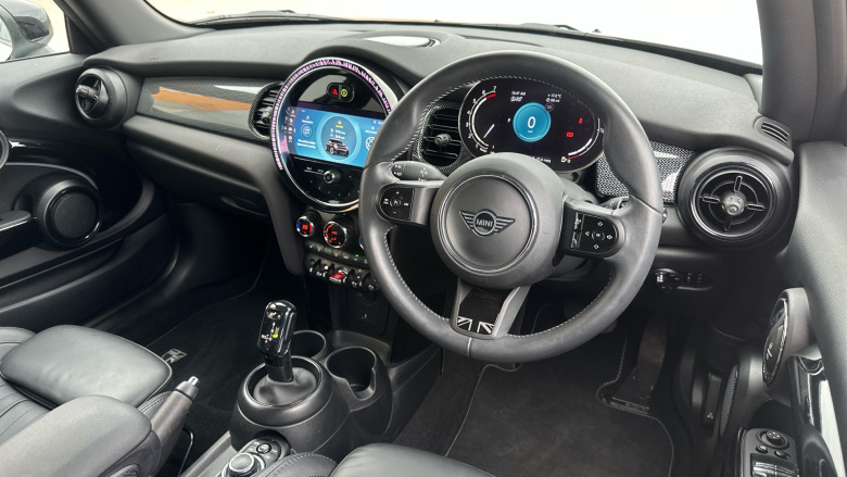 MINI Hatchback 1.5 Cooper Exclusive Premium 3dr Petrol Hatchback